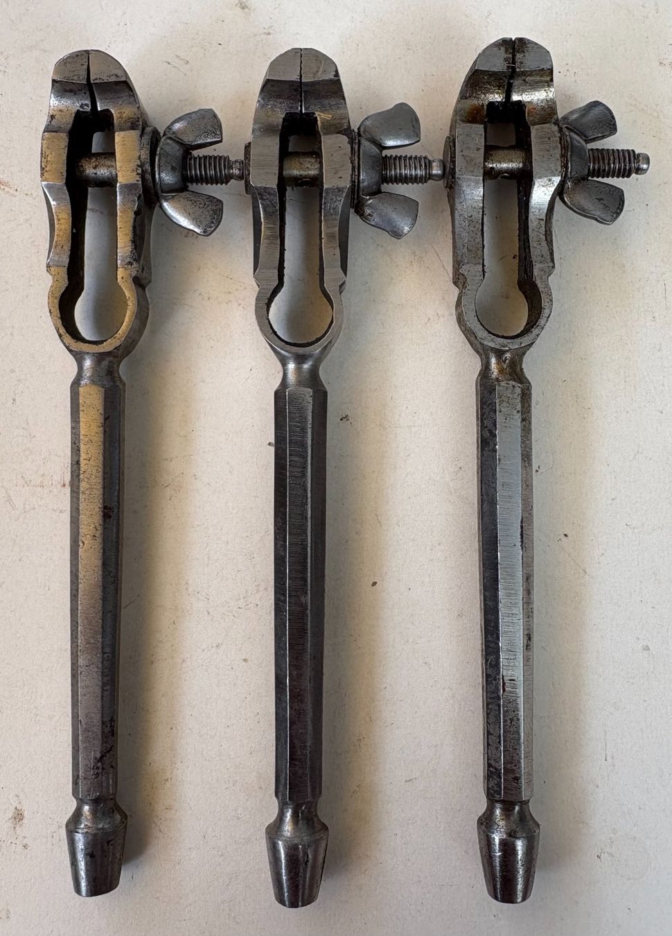 Tutti gli attrezzi: VINTAGE HANDFEILKOLBEN – Usato da Ostermundigen venduto da wini63