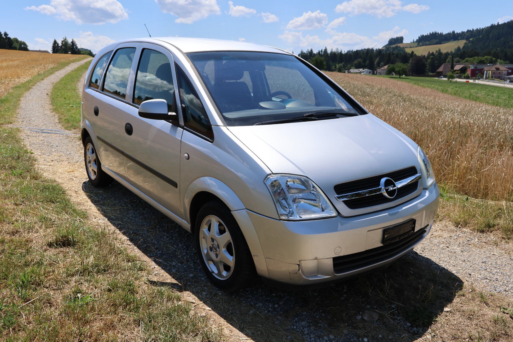 Opel Autos: Opel Meriva A 1.6i – D'occasion à Huttwil par gropsuhu 1