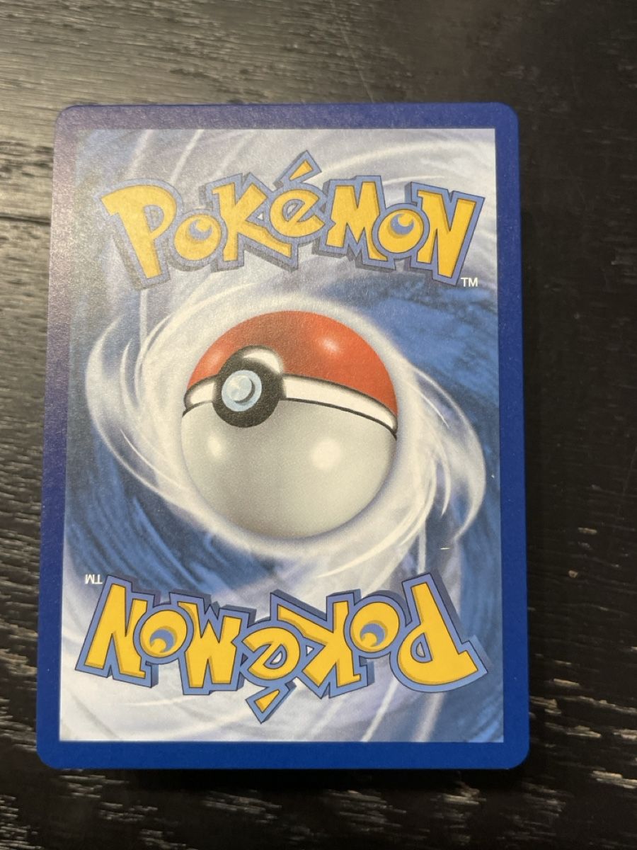 Pokémon Carte collezionabili: Pokemon Zacian vivid voltage holo 082/185 – Usato da Hugelshofen venduto da Suimosa 1