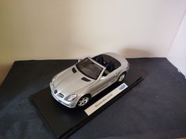 Mercedes-Benz SLK 350 - Miniature de Collection Welly 1/18