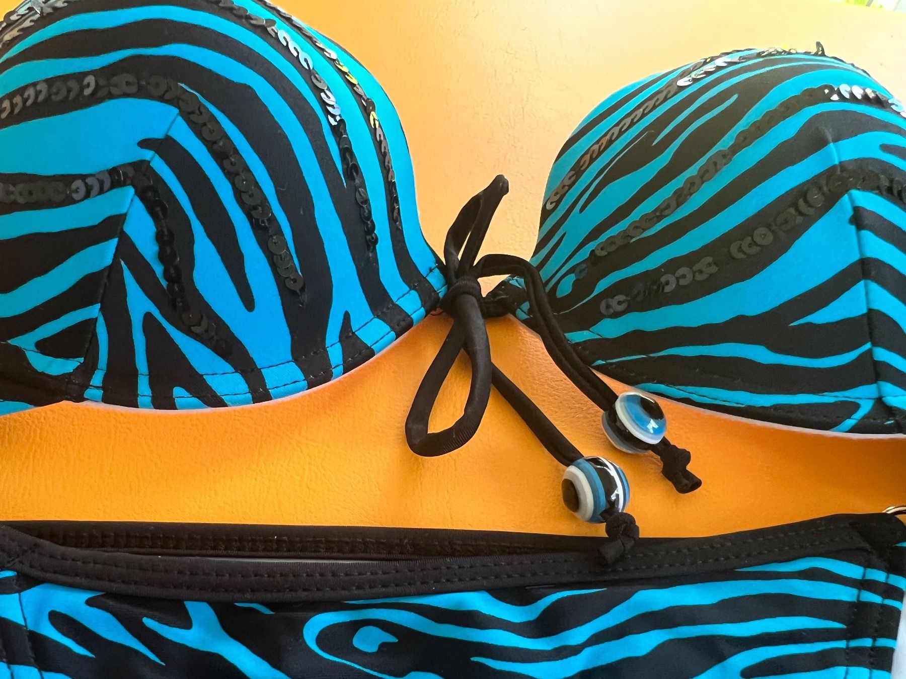 Costumi da bagno & Bikini: Bikini Push Up, neu, Größe S/M – Nuovo e nell'imballaggio originale da Zumikon venduto da DamenFashionShop