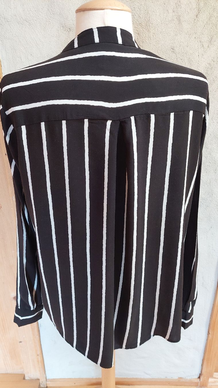Blusen: Jolie chemisier, taille XL – Neu (gemäss Beschreibung) aus Marsens von fripe-milodon 2