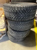 Winterreifen 215/45 R16