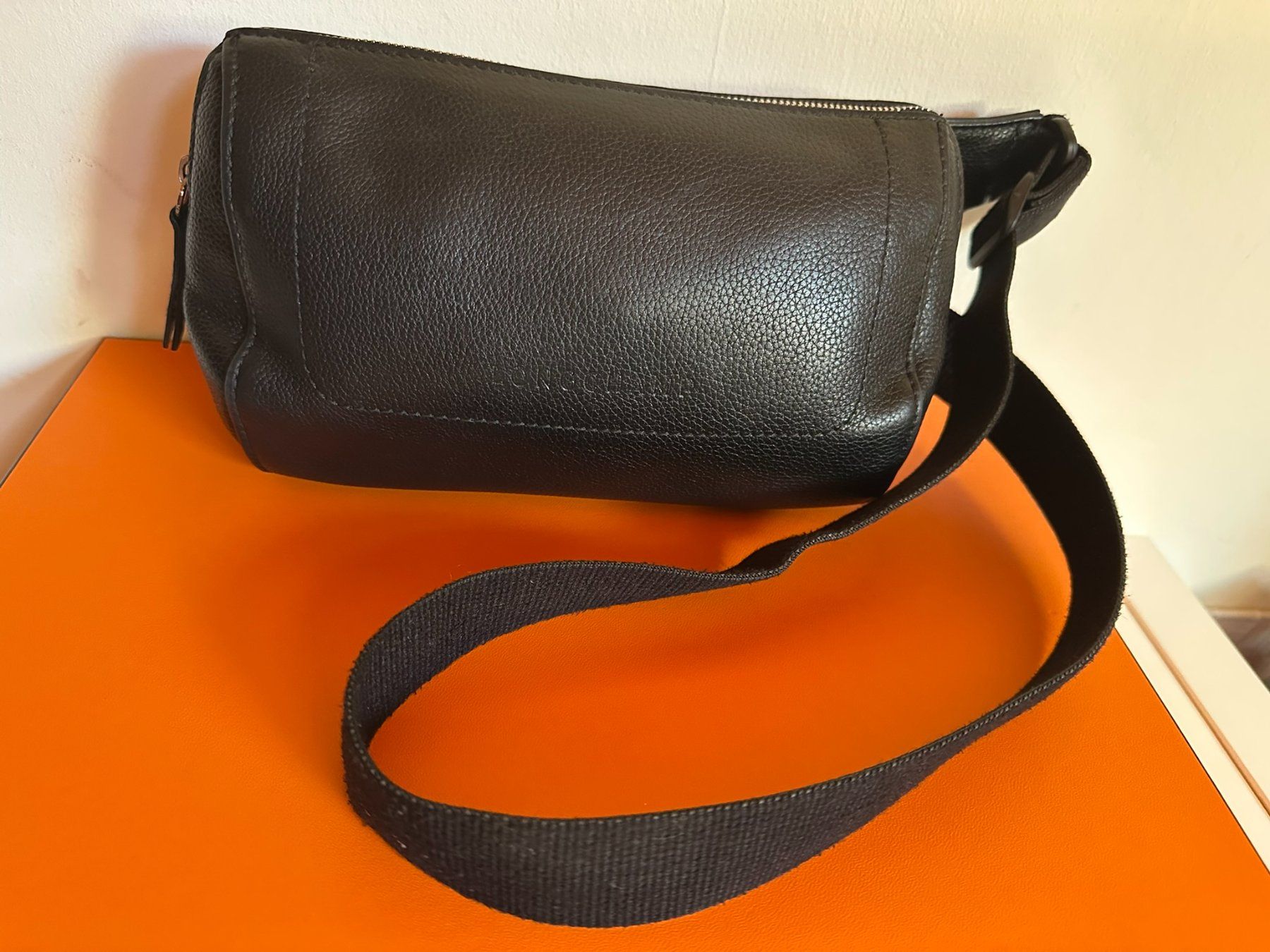 Longchamp Taschen für Damen: Sac banane Longchamp noir vintage. – Gebraucht aus Bernex von euma1976 1