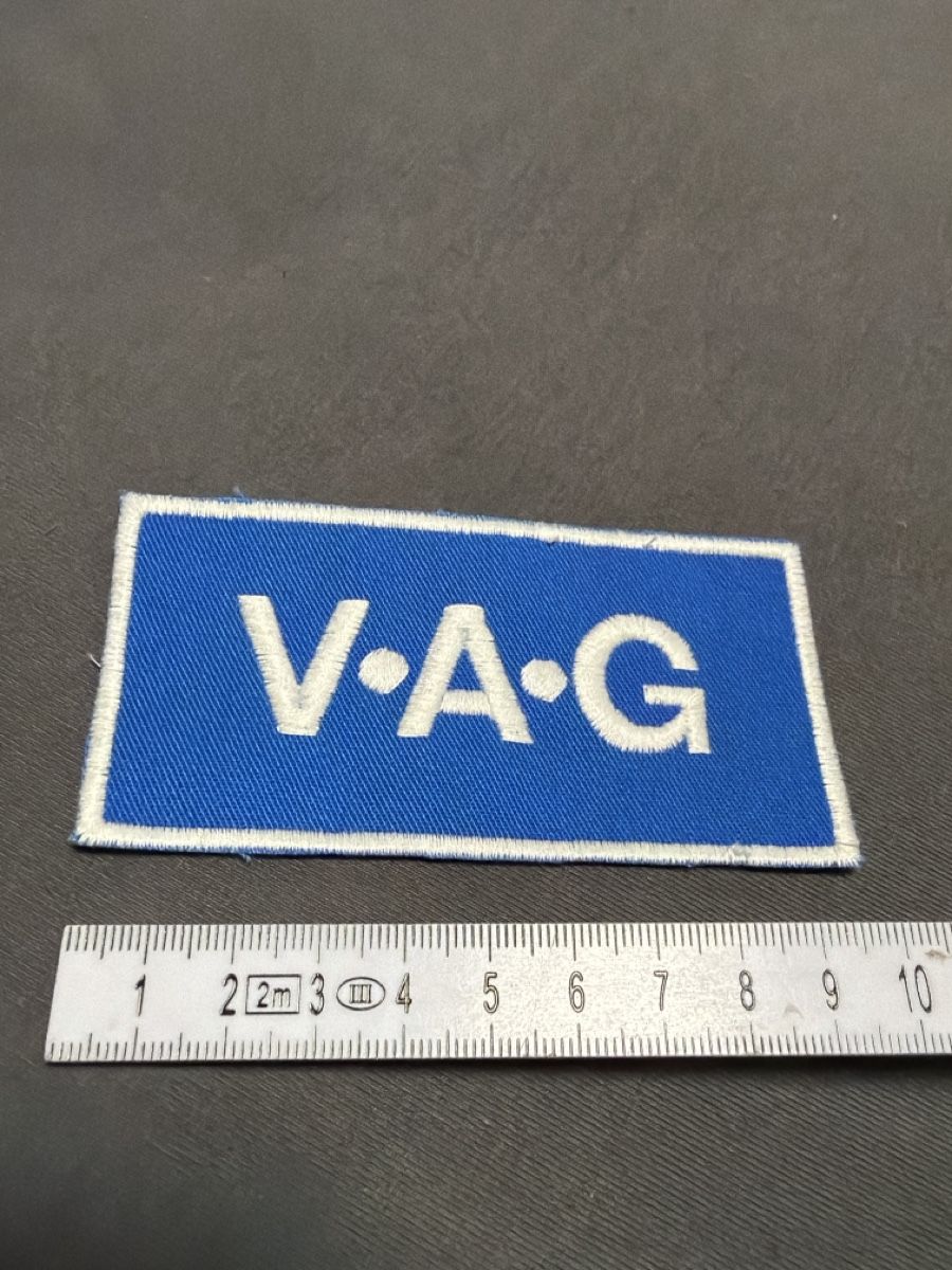 Toppe: Aufnäher Patch V•A•G – Usato da Deitingen venduto da Himhip