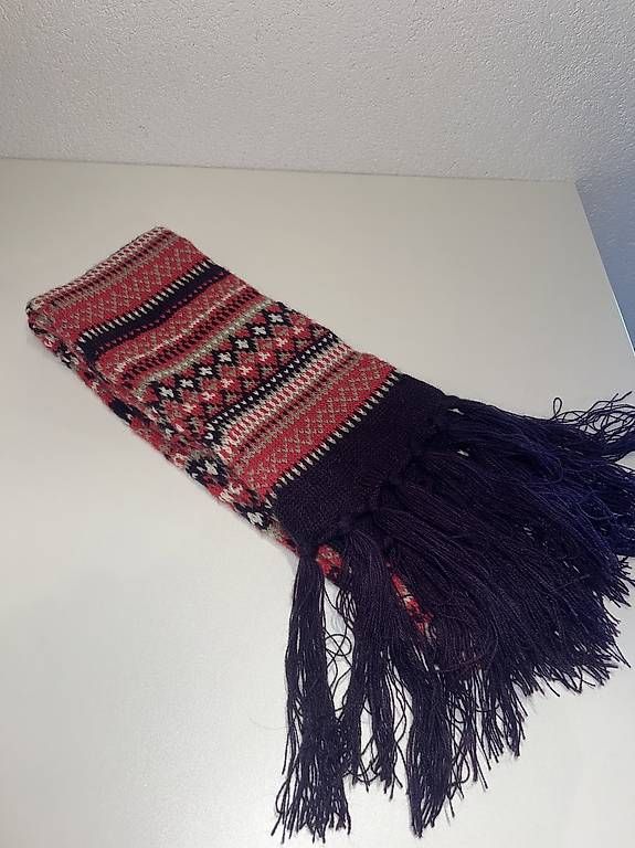 Foulards & écharpes: Schal – D'occasion à Obersaxen par TaCaSales