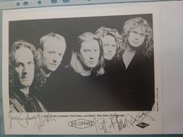 Def Leppard - 20x25cm Promofoto - handsigniert