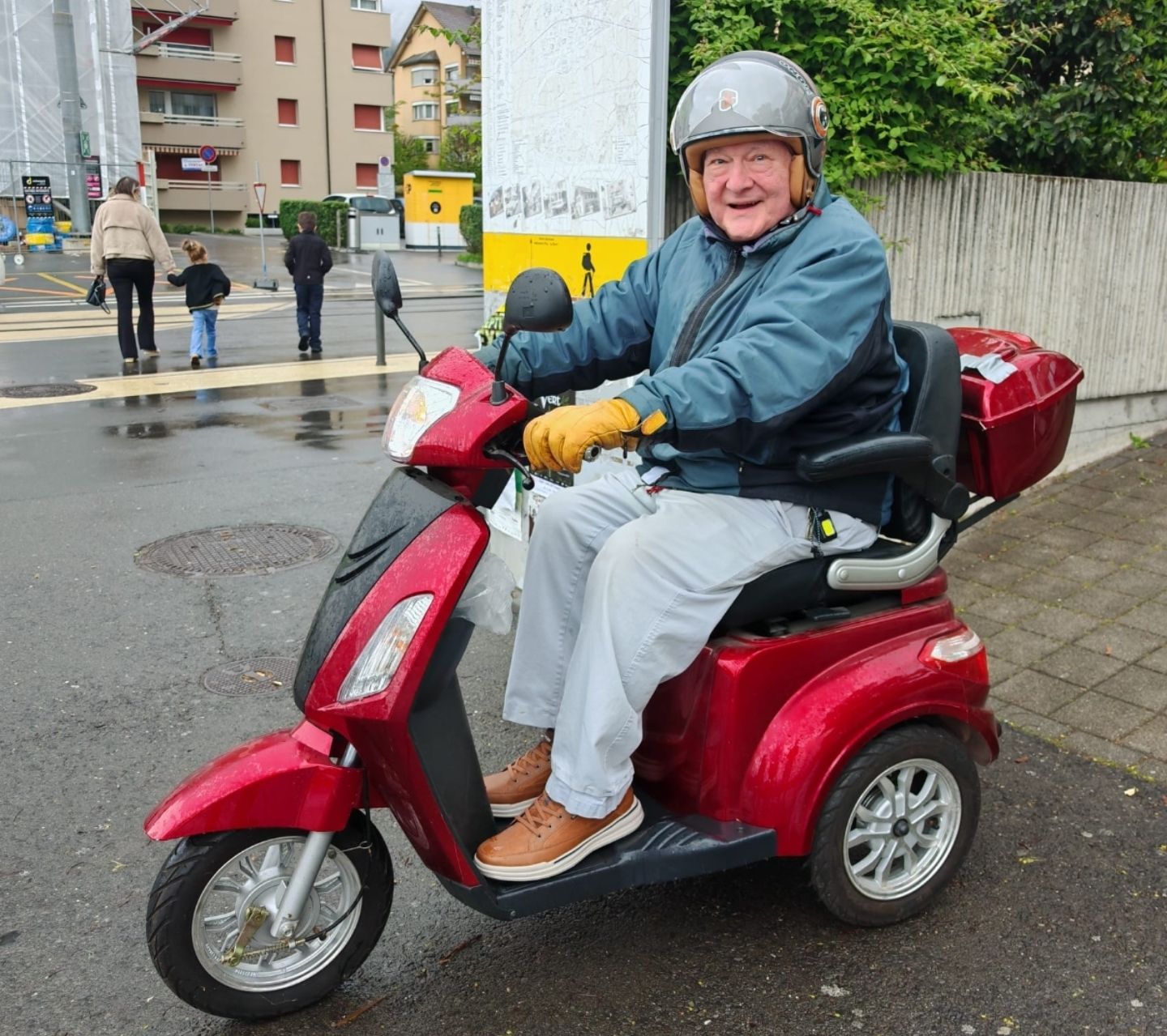 Elektromobile: Electric scooter – Gebraucht aus aigle von Epicure0 1