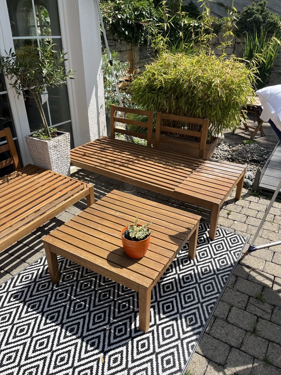 Set di tavolo e panche: Gartenlounge Set Holz inkl. Auflagen – Usato da Schaffhausen venduto da juf_98r9