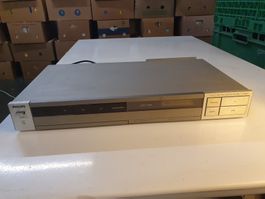 Philips F2233 AM -FM Digital Stereo Tunter