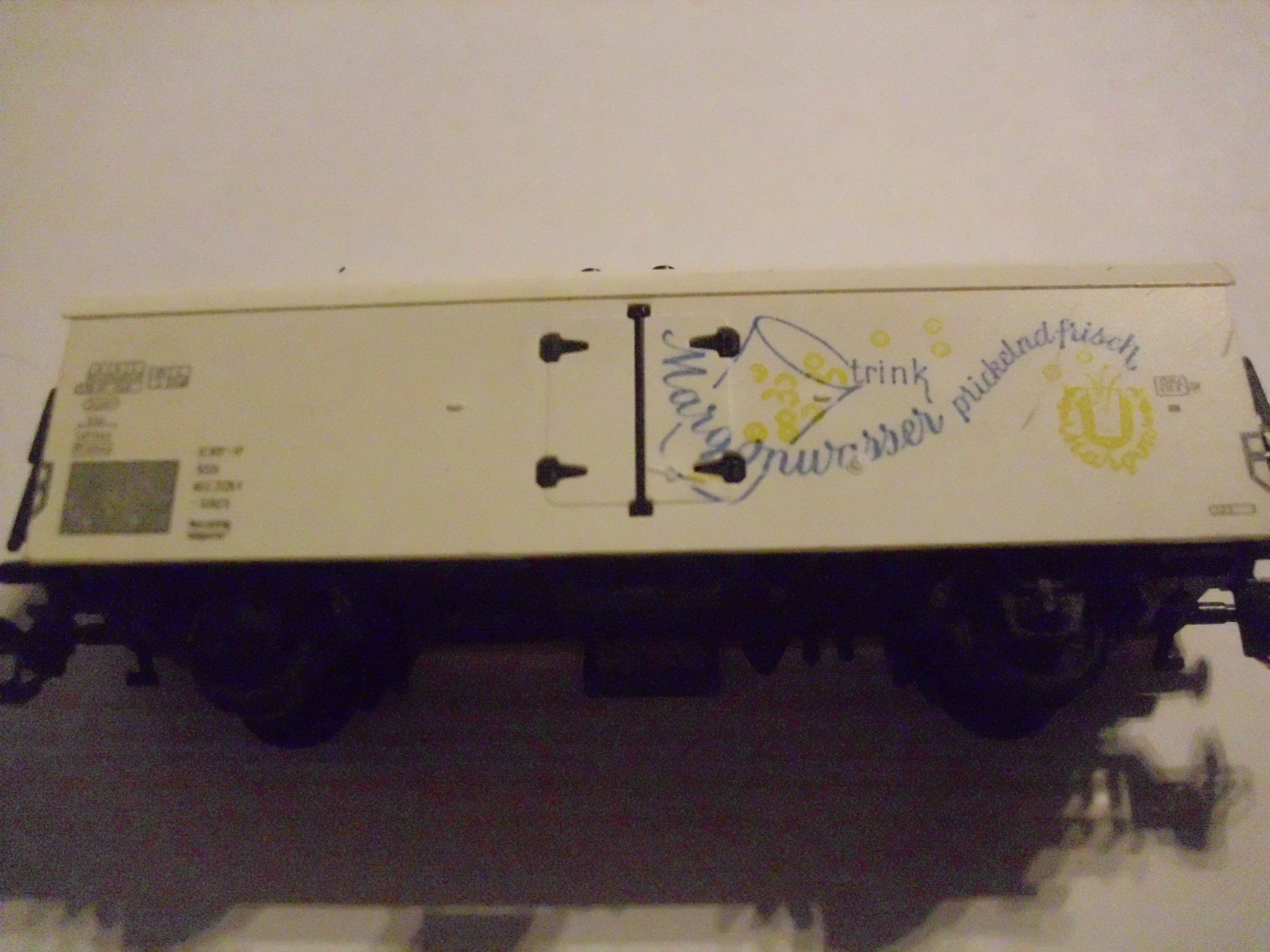 Tillig Modellini di ferrovie: 5  Bierwagen in TT und 2 andere – Usato da Schwanden GL venduto da roerich20 4