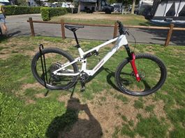 Megamo CRB 02 2027 E-Bike DJI M2S