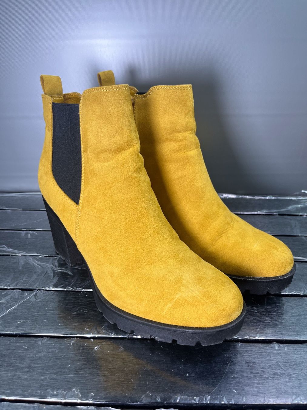 Scarpe da donna: Pesaro Schuhe, Größe 39 – Nuovo e nell'imballaggio originale da Tafers venduto da JP911