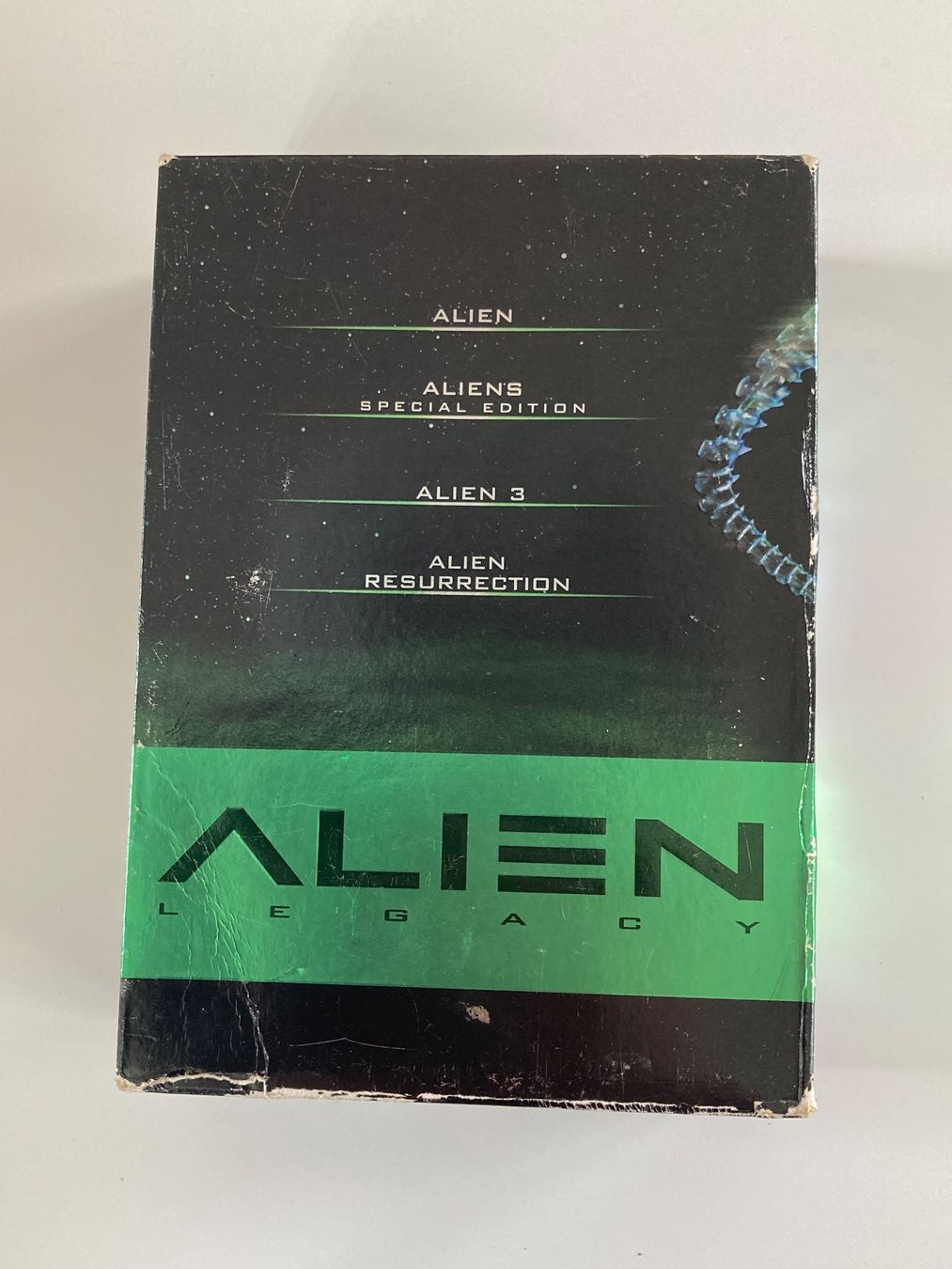 Tutti i DVDs: Alien Legacy DVD Collection - 4 films. – Usato da Bassecourt venduto da CALUMET-X