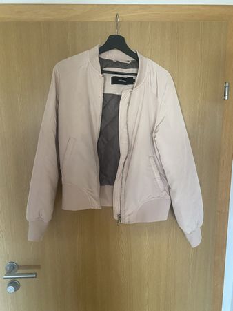 Damen Bomberjacke VERO MODA beige Grösse M neuwertig