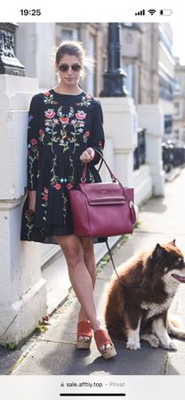 Schönes Kleid von Zara S