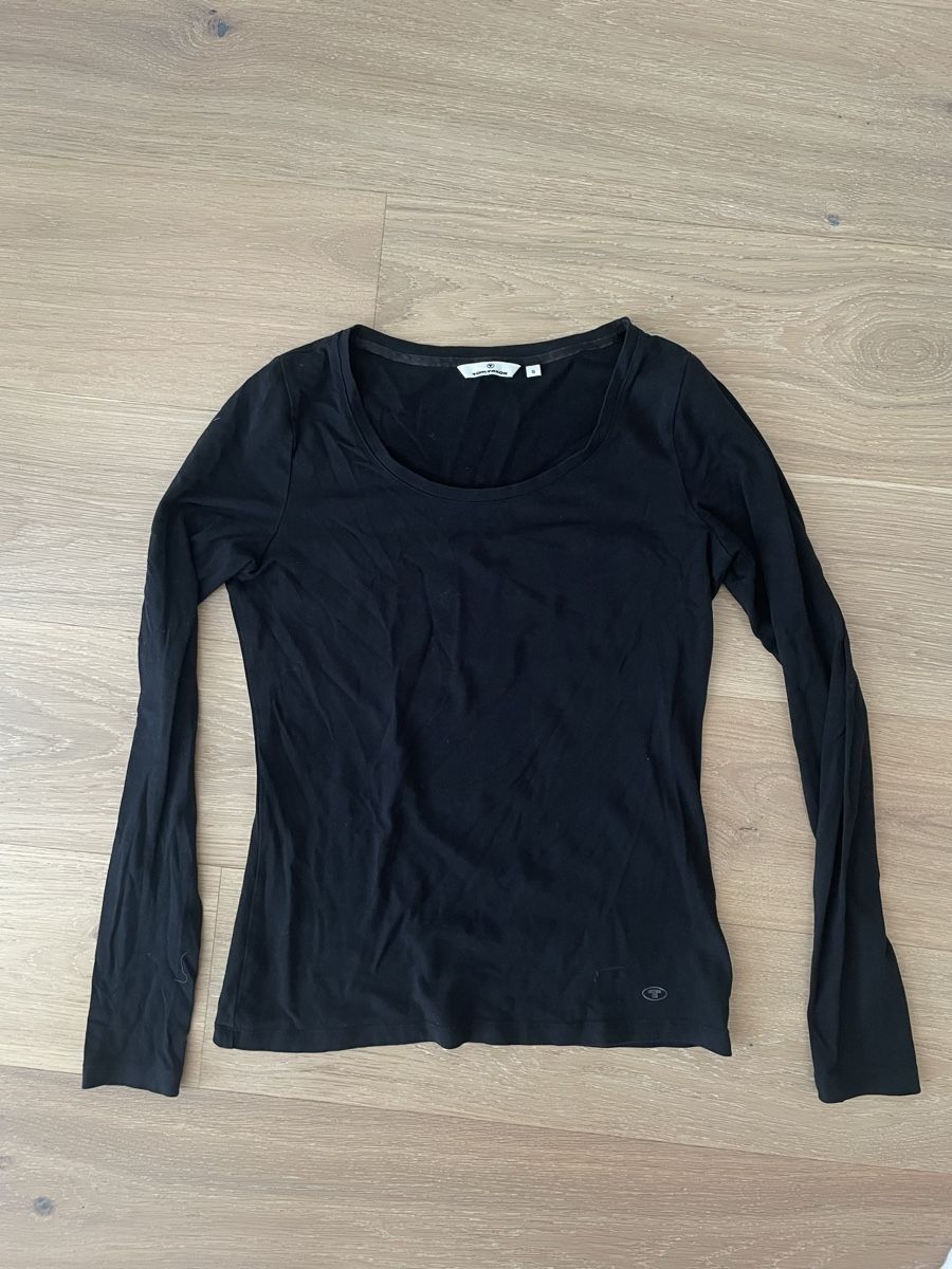 Top: TOM TAILOR Longsleeve / Langarm schwarz – Usato da Kriens venduto da elly24 2