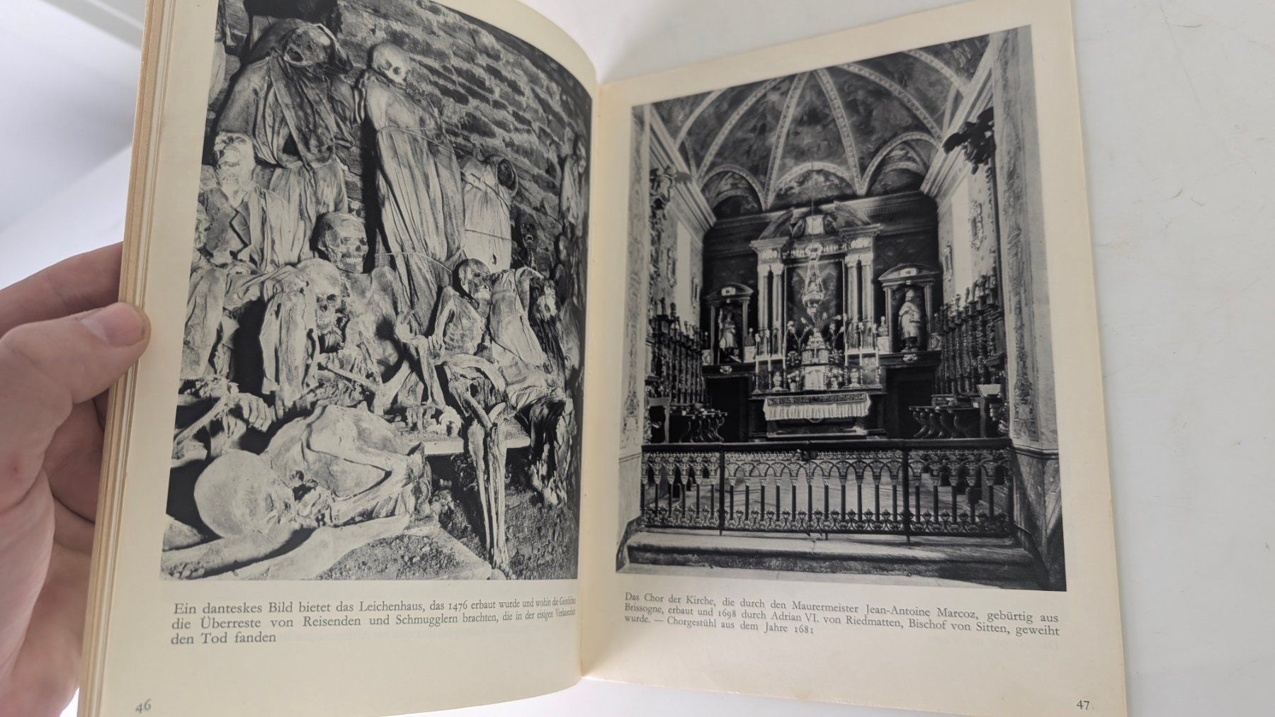 Libri: Schweizer Heimatbücher: Der grosse St. Bernhard 1950 – Usato da Zürich venduto da axolottchen 5