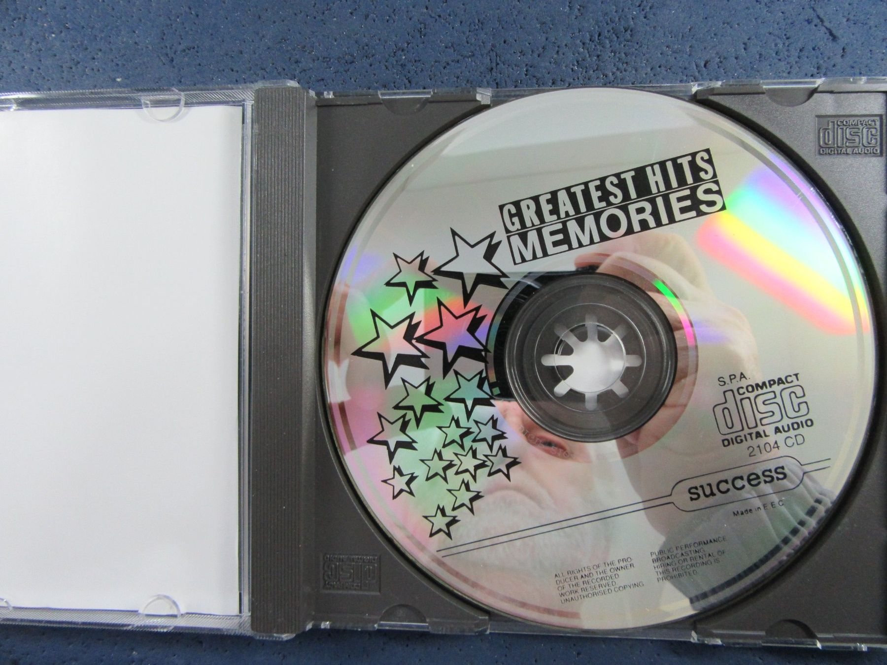 CD: GREATEST HITS MEMORIES CD VARIOUS ARTISTS – Usato da Ettingen venduto da Hausi4711 2
