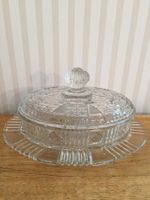 Bonbonnière ancienne en verre de Portieux