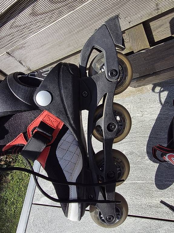 Inline-Skating & Rollschuhe: Rollerblades – Gebraucht aus Gunzwil von JanSmo 2