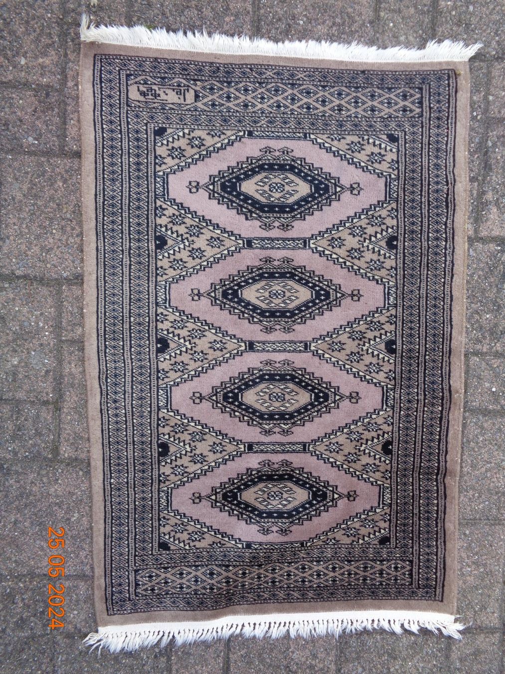 Teppiche: Perserteppich – Gebraucht aus Hirschthal von JOKIMO