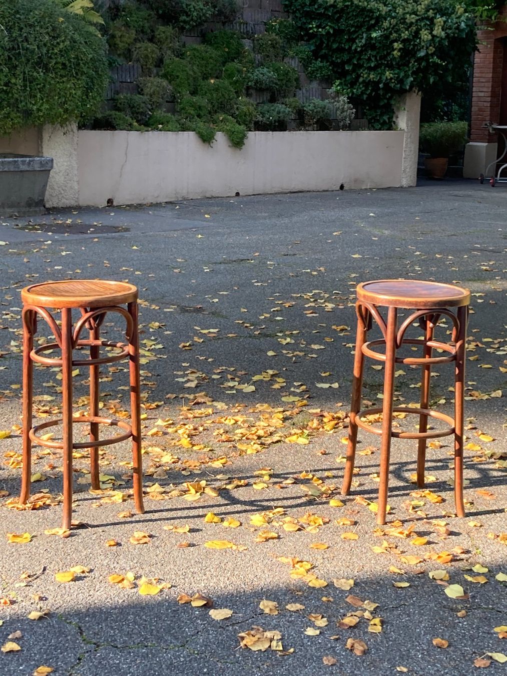 Hocker: Barhocker antik Jugenstil – Gebraucht aus Bottmingen von ditschli63 1