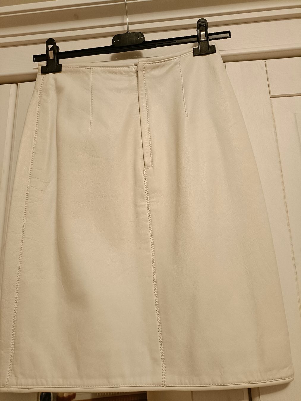 Gonne: Leather skirt – Usato da Thalwil venduto da ralucoantza 3