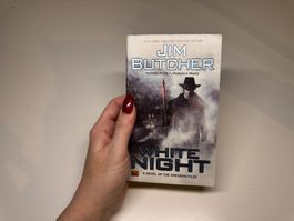 NOVEL: Jim Butcher, White Night