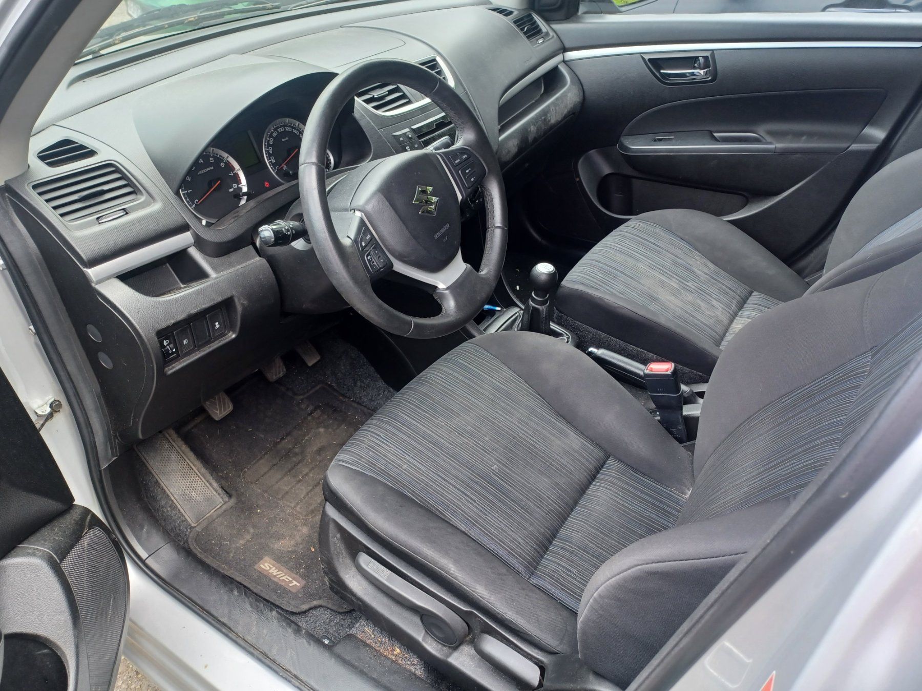 Suzuki Autos: Suzuki Swift 4×4 – Gebraucht aus Alterswil FR von sie_9nrr 3