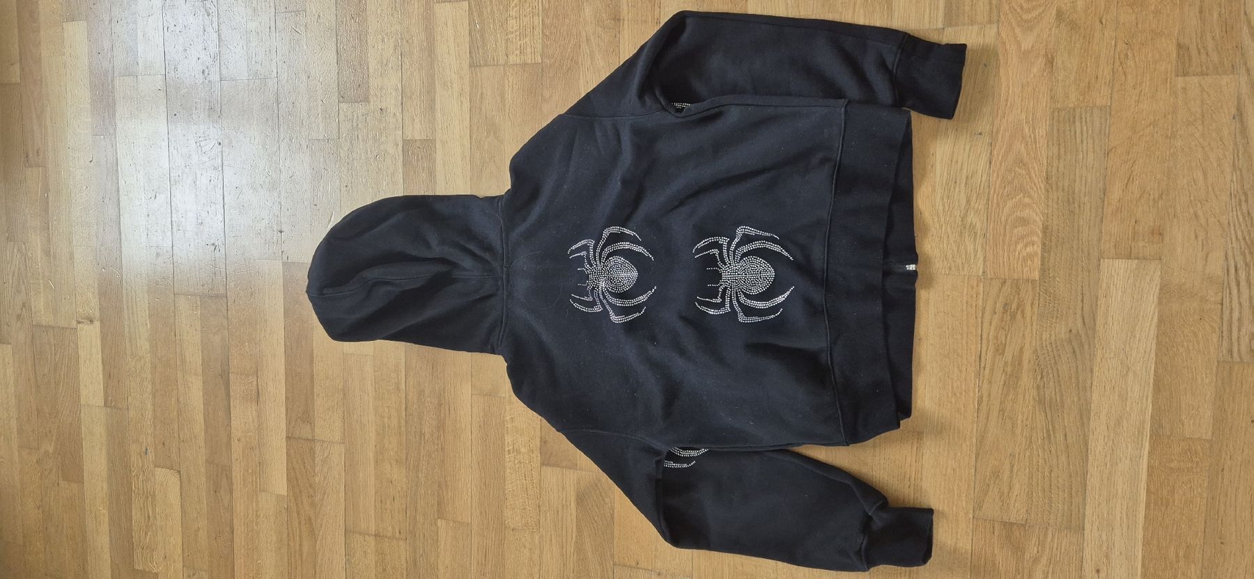 Pullover & Sweatshirts: Hoodie – Gebraucht aus Muri b. Bern von chr_fdh8