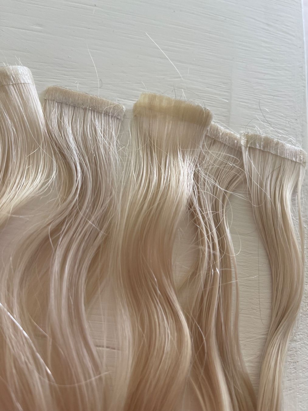 Perücken: Echthaar  Minitapes-Extensions - hellblond – Neu (gemäss Beschreibung) aus Maienfeld von Selina_1919 2