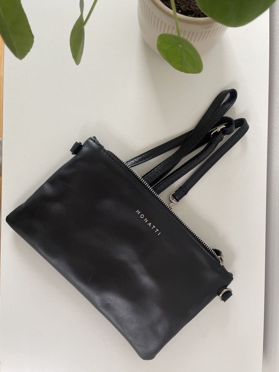 Borse da donna: Monatti Handtasche, schwarz – Usato da Mauren venduto da acht33null 2