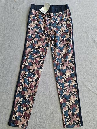 Neu OVP Sportleggings Vertbaudet Gr. 140-146