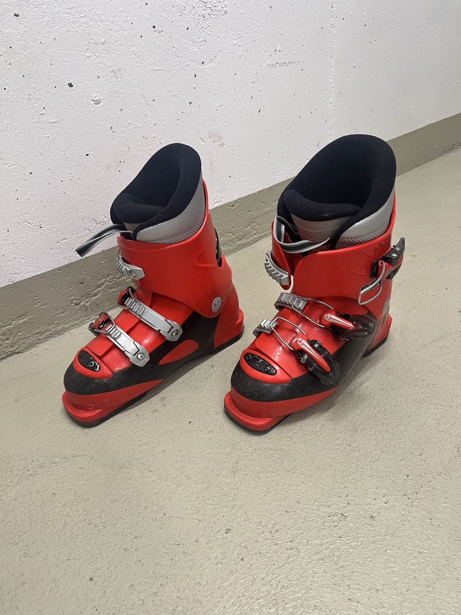 Rossignol Scarpe per ragazzi: Rossignol Skischuhe, Rot/Schwarz, ca. 34 – Usato da Frauenfeld venduto da dgsgmghg 1