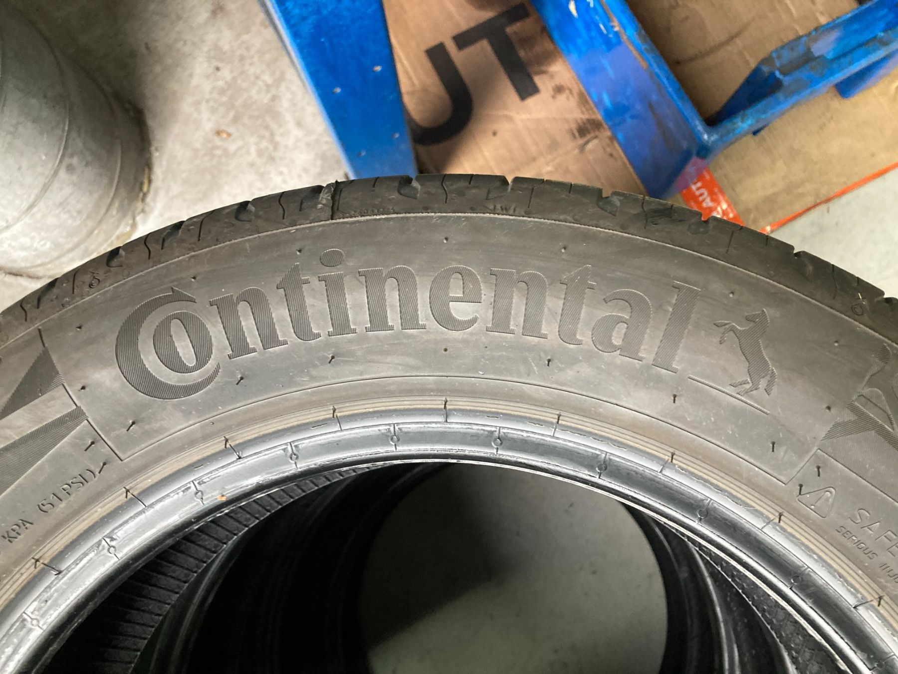 Continental Pneus & Kompletträder: 195/60R15 Sommerpneu Continental – Gebraucht aus Cham von WB2223 4