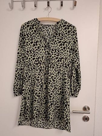 Tunika / Langarmkleid leoprint von Only Gr. S (grün/schwarz)