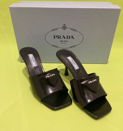 Prada scarpe no35 NEW