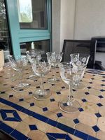 Service de 6 verres à vin anciens gravés  Motif floral