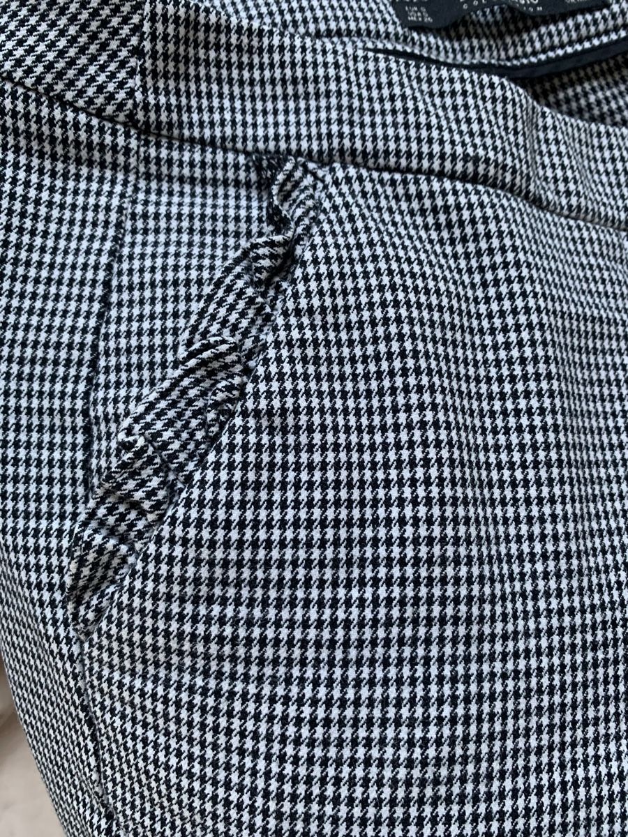 Zara Pantalons: ZARA BASIC pants houndstooth pattern size S used – D'occasion à Zürich par mha_mx9n