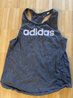 Graues Adidas Sportshirt - Gr. s