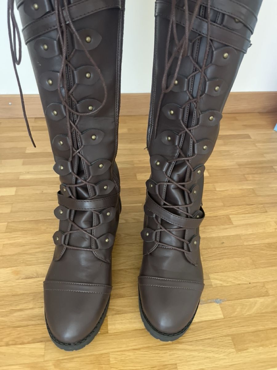Chaussures femmes: Schnürstiefel – Neuf (Voir description) à Aarau Rohr par peg_yld8 1