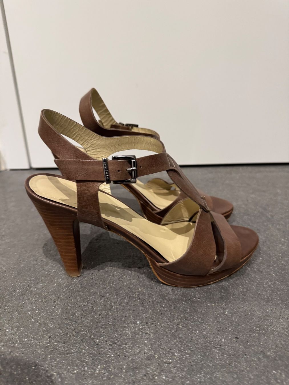 Scarpe da donna: Sandalen, Grösse 39 – Usato da Flüeli-Ranft venduto da Mari_Posa22 1