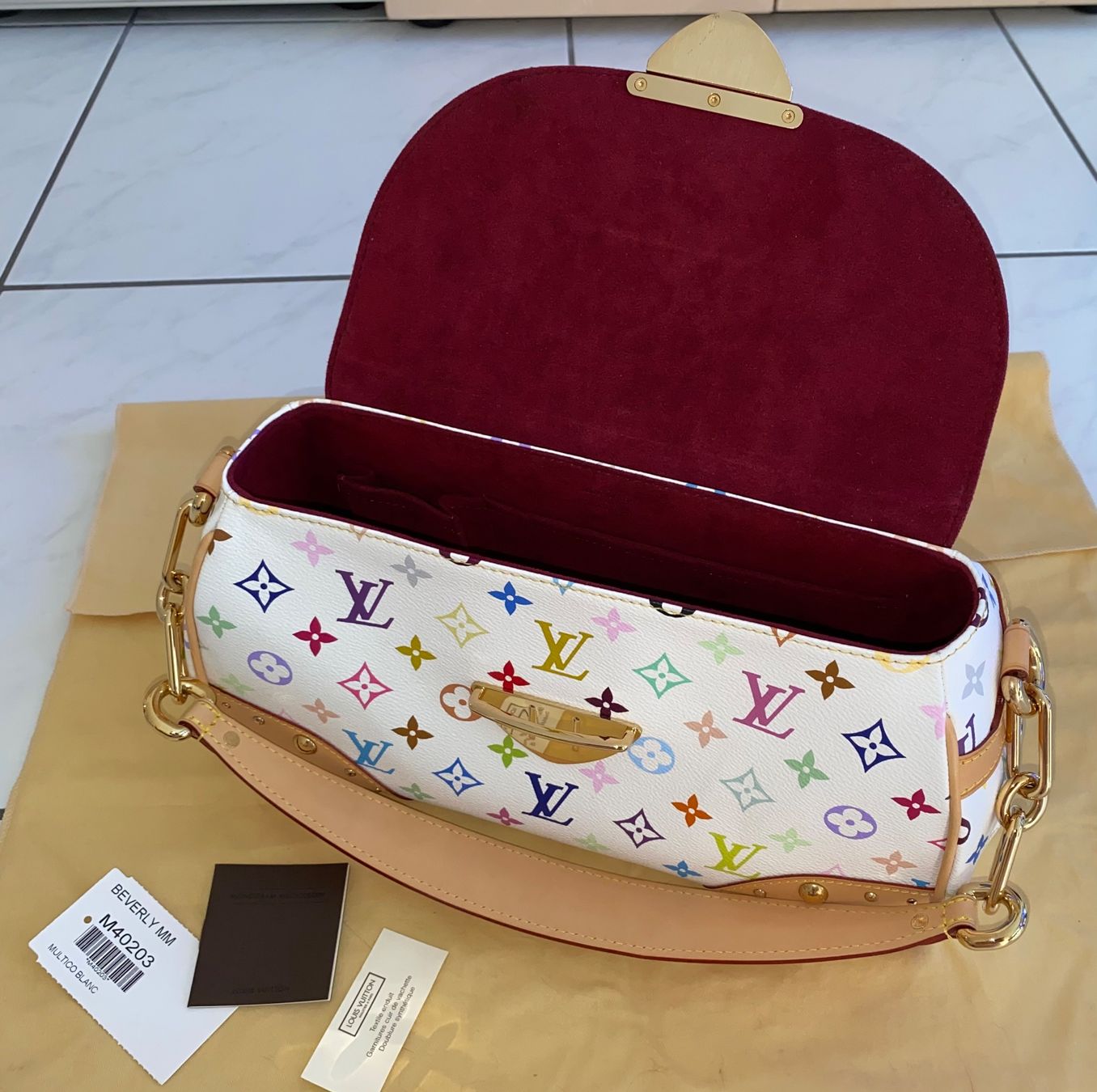 Louis Vuitton Borse da donna: Original Louis Vuitton BEVERLY MM Blanc Multicolor Quittung – Nuovo e nell'imballaggio originale da Suhr venduto da 1stclass 3
