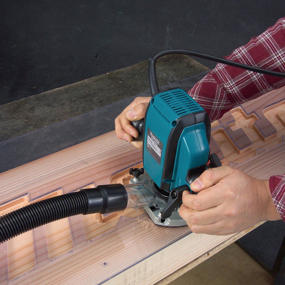 Makita Tutte le macchine: Makita Eintauch-Oberfräse 230V – Usato da Jegenstorf venduto da Bracher_Shop 2