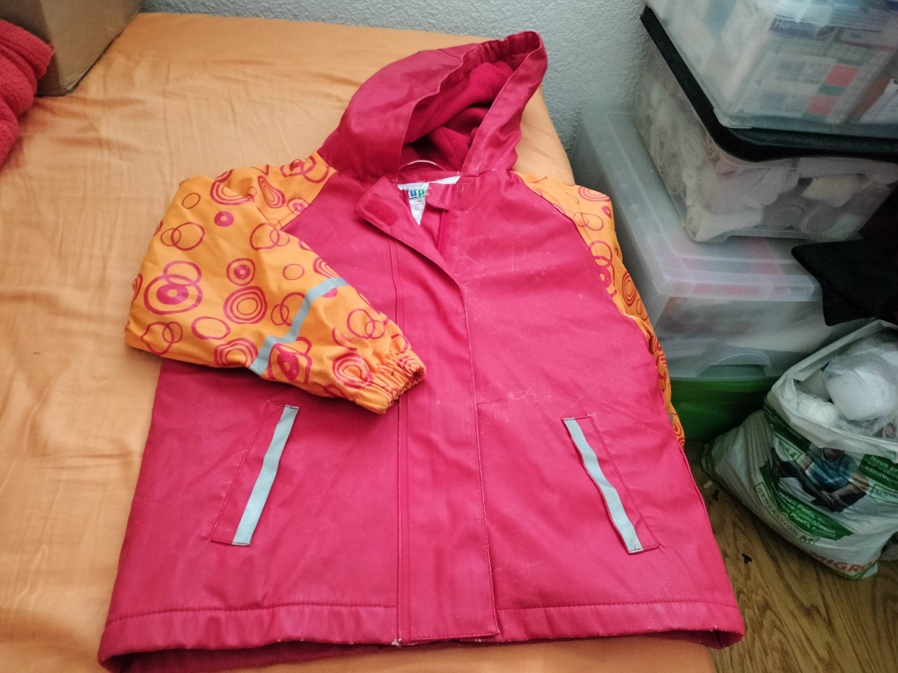 Vestes & Manteaux: Softschel Jacke. Gr98/104 – D'occasion à Heimberg par Rockenrol