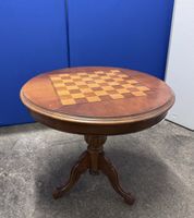 Beistelltisch / Schach-/Spieltisch aus Holz 