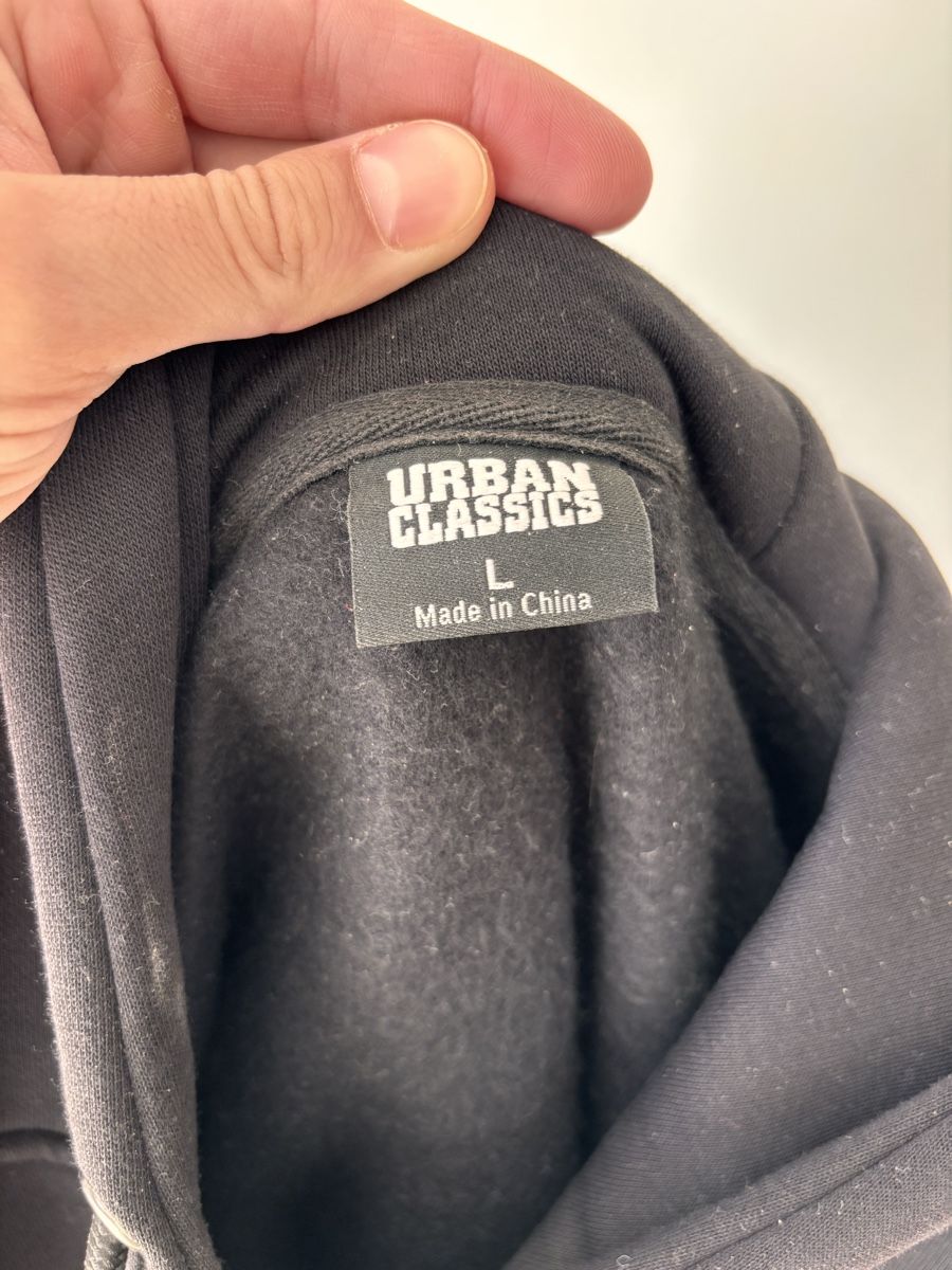 Maglioni & Felpe: Urban Classics Hoodie  – Usato da Zürich venduto da Grothschild 5