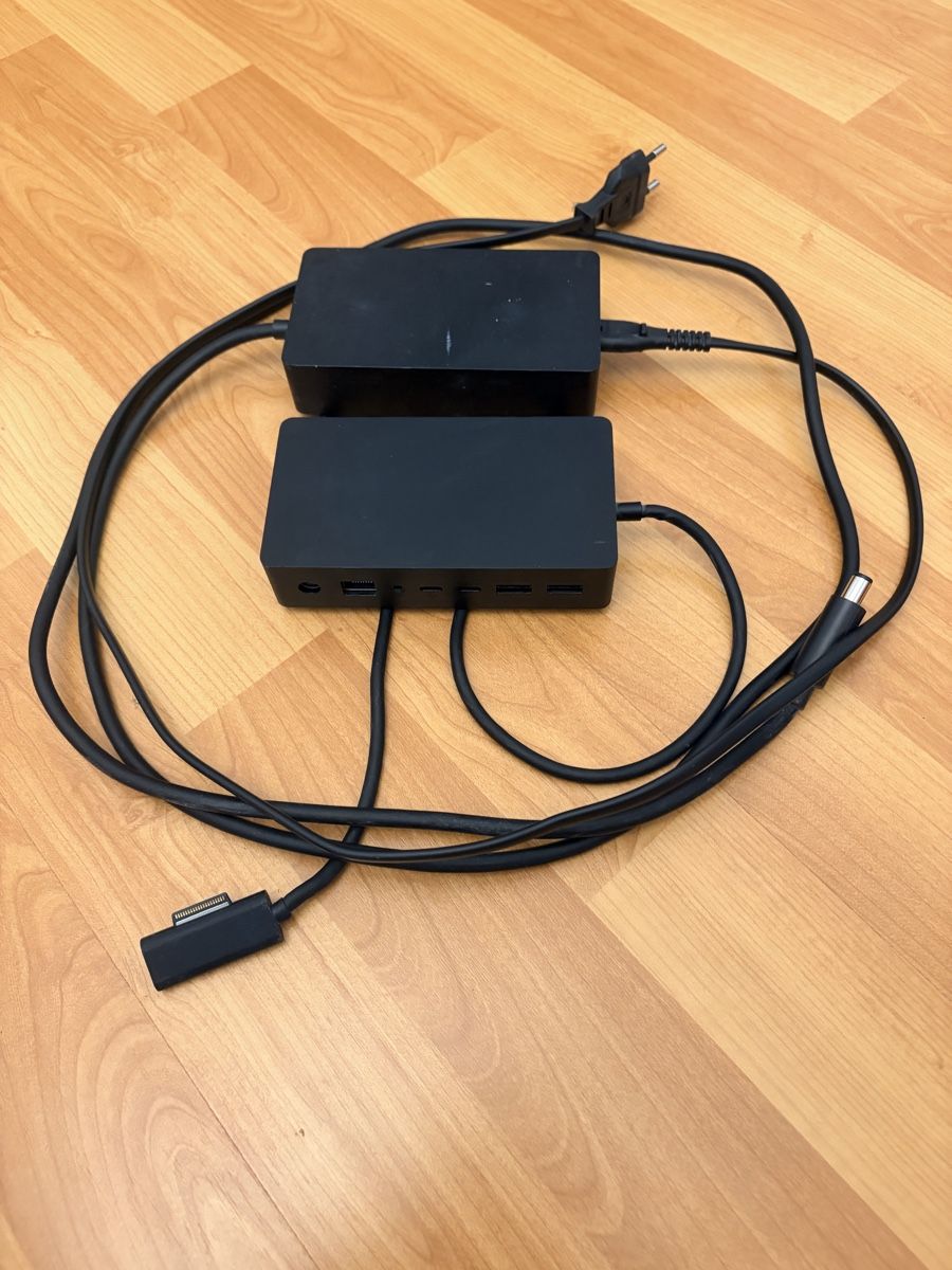 Microsoft Docking station: Surface Docking Station – Usato da Bellikon venduto da SvenMaerki