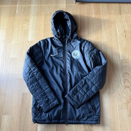 Nike FC Wil Winterjacke mit Kapuze, Grösse M, Top!